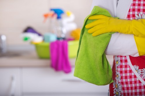 Local mattress cleaning for apartments and rentals near Canary Wharf